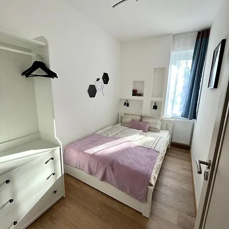 Apartamento Falcon Tatabánya